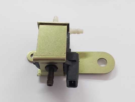VÁLVULA SOLENOIDE 3 VIAS CONECTOR RETO FORD ESCORT 1.6/ 1.8 ÁLCOOL ATÉ 06/1994  FORD VERONA 1.6/ 1.8 ÁLCOOL ATÉ 06/1994  FORD VERSAILLES 1.8 APÓS 02/1994 FORD ROYALE 1.8 APÓS 02/19