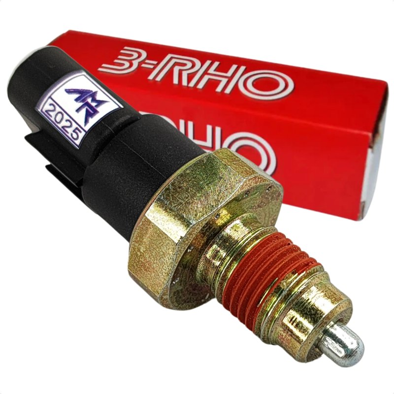 INTERRUPTOR LUZ DE RE HYUNDAI I30 TODOS;  HYUNDAI IX35 TODOS;  HYUNDAI ELANTRA TODOS;  HYUNDAI SONATA TODOS;  HYUNDAI TUCSON TODOS;  HYUNDAI ACCENT TODOS;  HYUNDAI COUPE TODOS;  HY